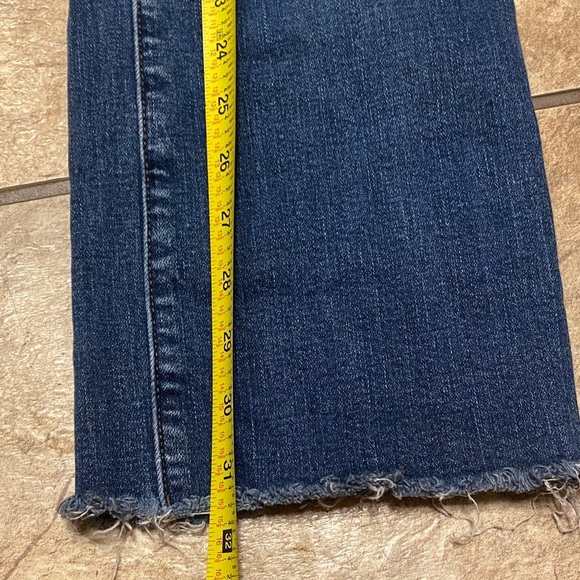 American Eagle Outfitters Size 8 Stretch Straight Leg Cropped Jeans - Picture 4 of 13